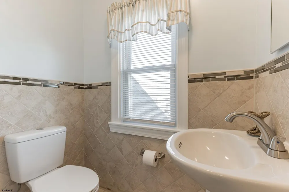 26 S 32nd Ave Longport, NJ 08403