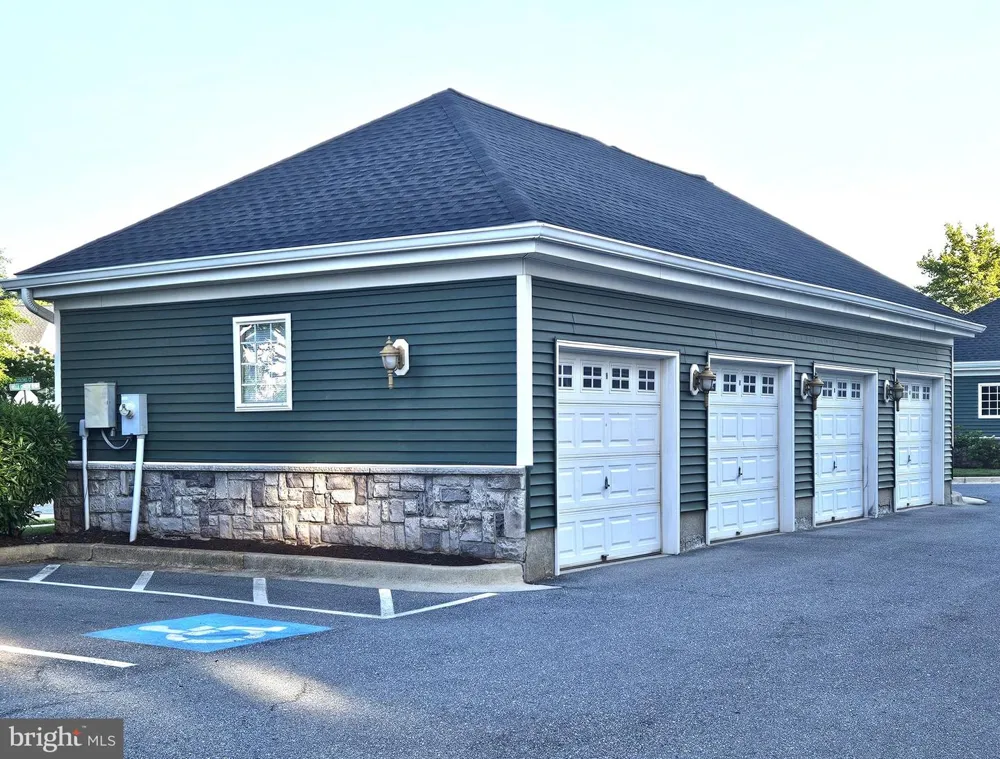 13401 BELLE CHASSE BOULEVARD #312 Laurel, MD 20707