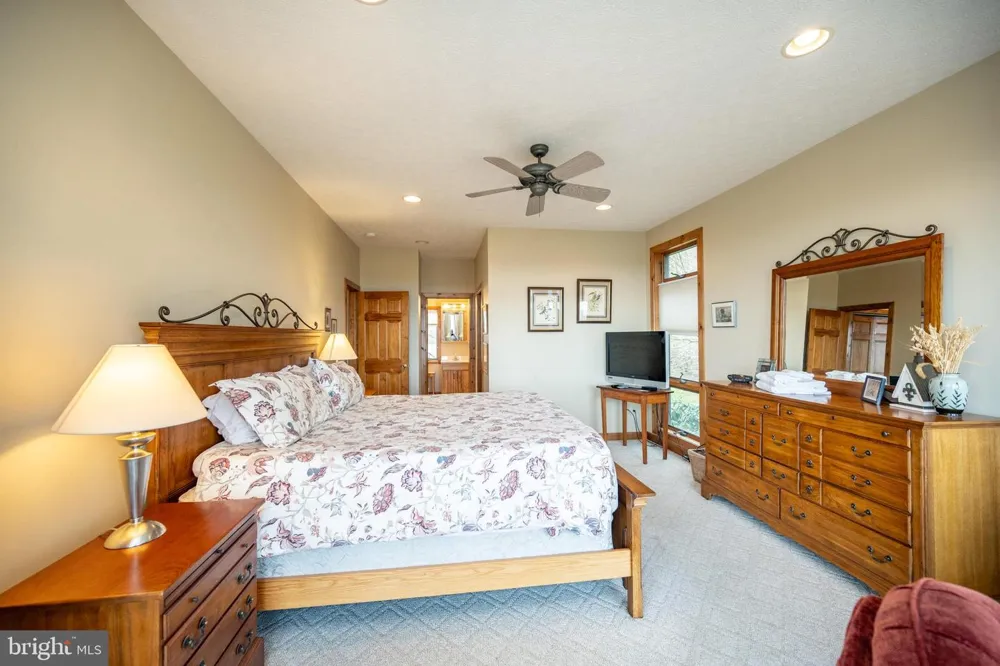 110 HIGHLINE DRIVE Mc Henry, MD 21541