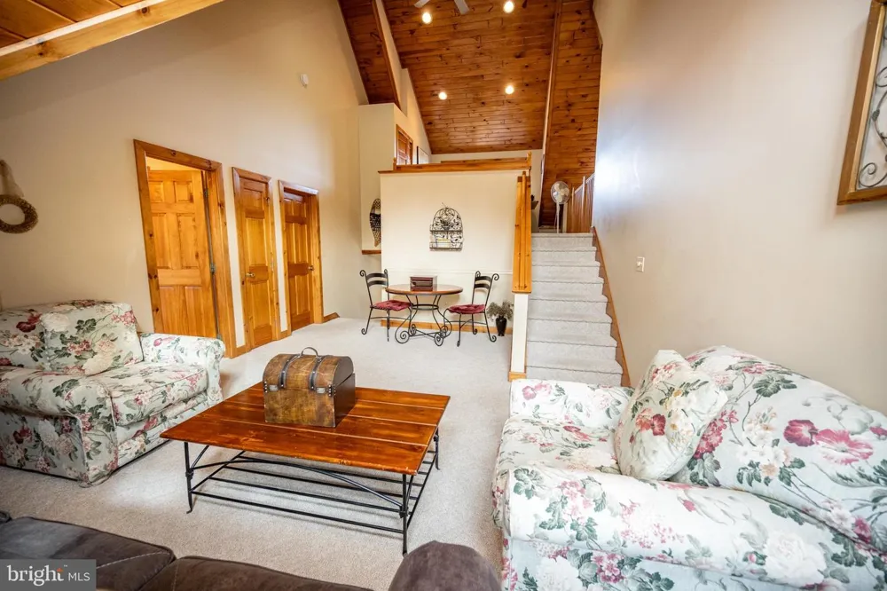 110 HIGHLINE DRIVE Mc Henry, MD 21541
