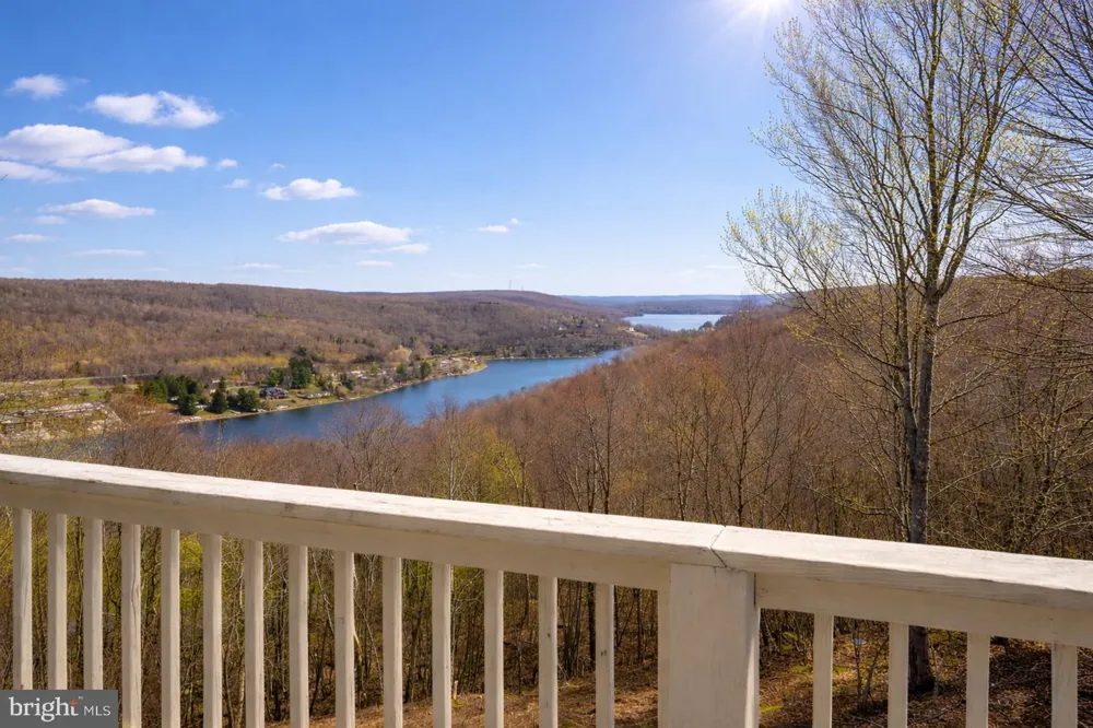 110 HIGHLINE DRIVE Mc Henry, MD 21541