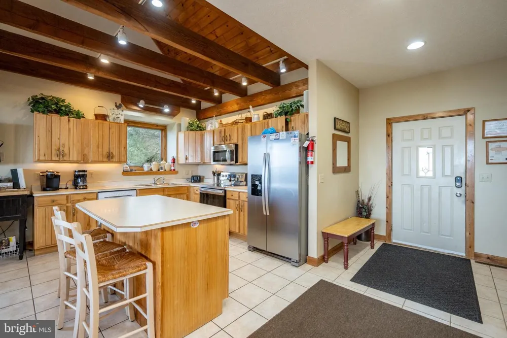 110 HIGHLINE DRIVE Mc Henry, MD 21541