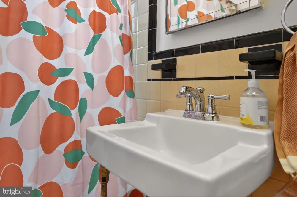 1 SCOTT CIRCLE NW #106 Washington, DC 20036