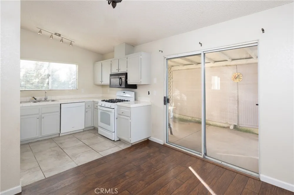 545 E Santa Cruz Court Santa Maria, CA 93455