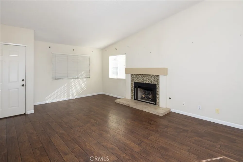 545 E Santa Cruz Court Santa Maria, CA 93455