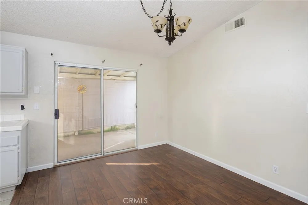 545 E Santa Cruz Court Santa Maria, CA 93455