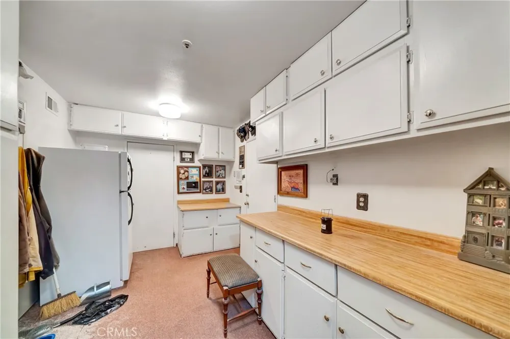 11720 Honeybee Lane Juniper Hills, CA 93543
