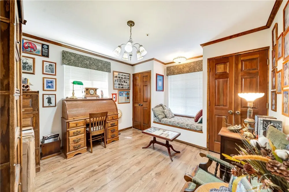 11720 Honeybee Lane Juniper Hills, CA 93543