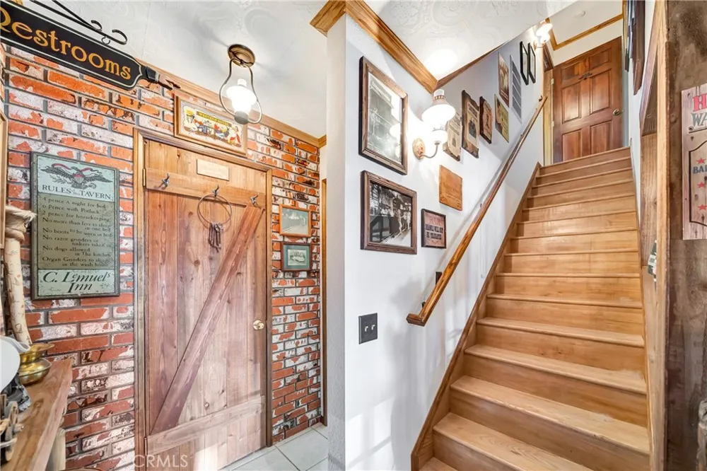 11720 Honeybee Lane Juniper Hills, CA 93543