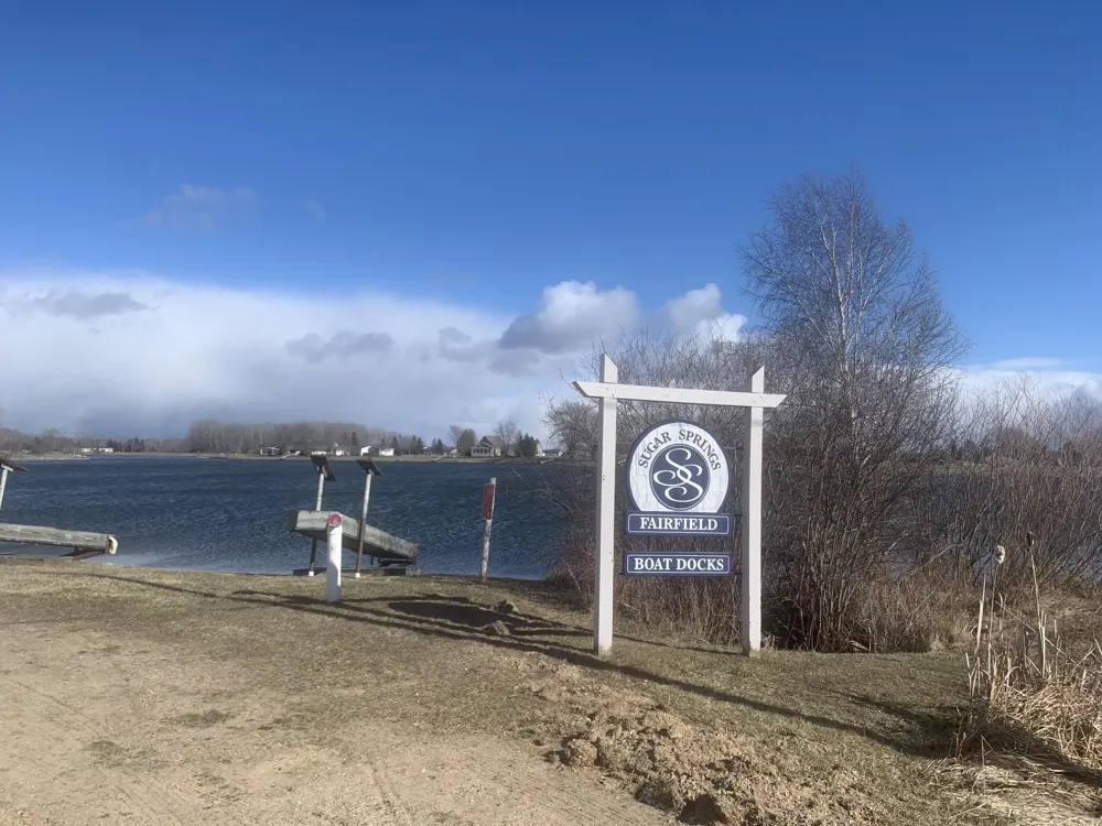 67 Fairfield Gladwin, MI 48624