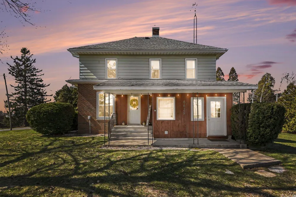 6629 Branch Road Benton Harbor, MI 49022