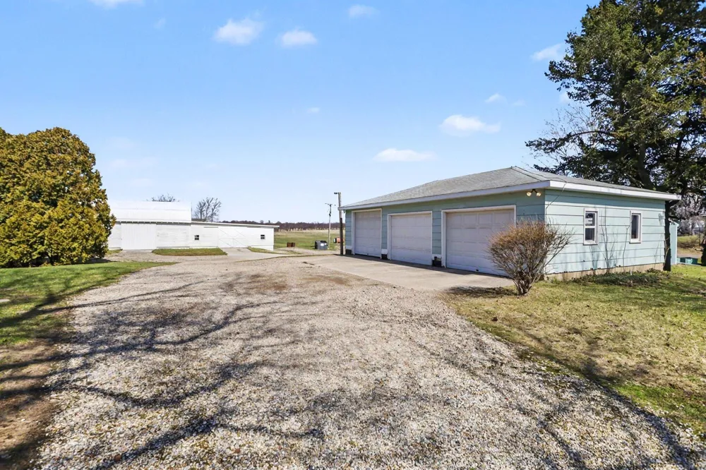 6629 Branch Road Benton Harbor, MI 49022