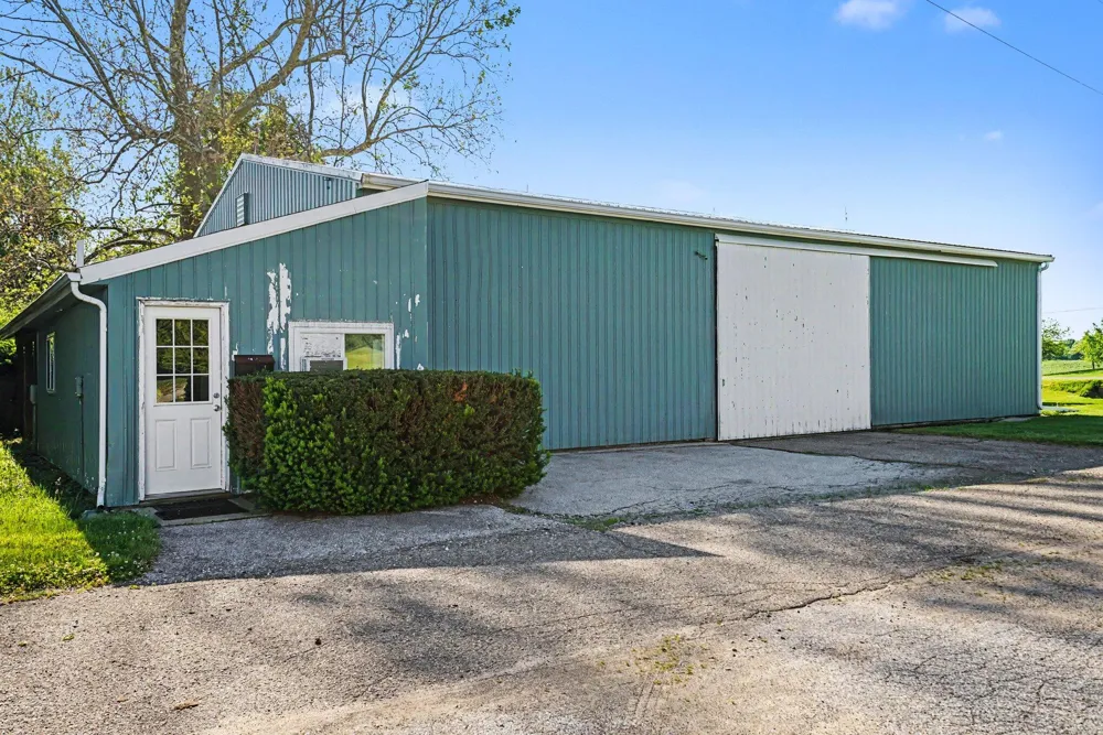 6629 Branch Road Benton Harbor, MI 49022