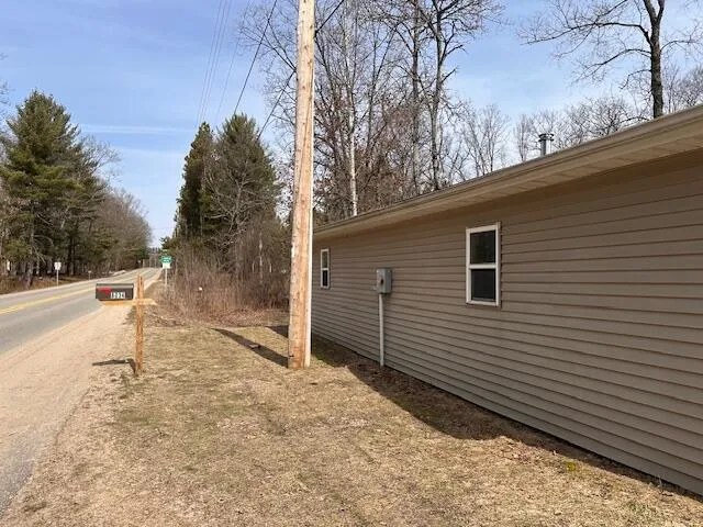 8034 Johnson Road Irons, MI 49644