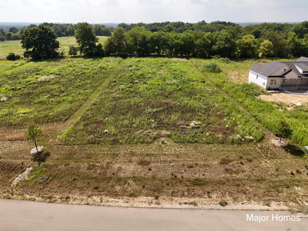 6 High Ridge Court Freeport, MI 49325