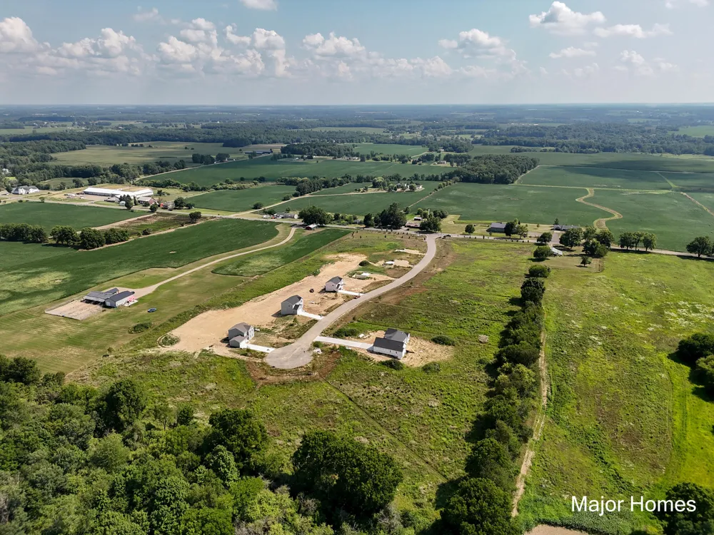 6 High Ridge Court Freeport, MI 49325