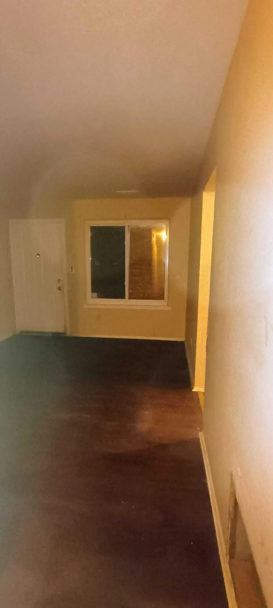 6121 Plainview Avenue Detroit, MI 48228