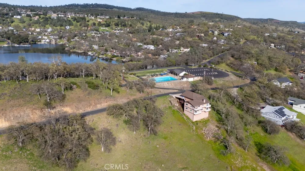 18619 Lakeridge Circle Hidden Valley Lake, CA 95467