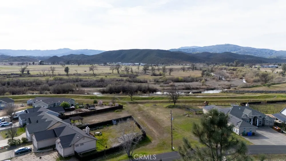 18725 Magnolia Court Hidden Valley Lake, CA 95467