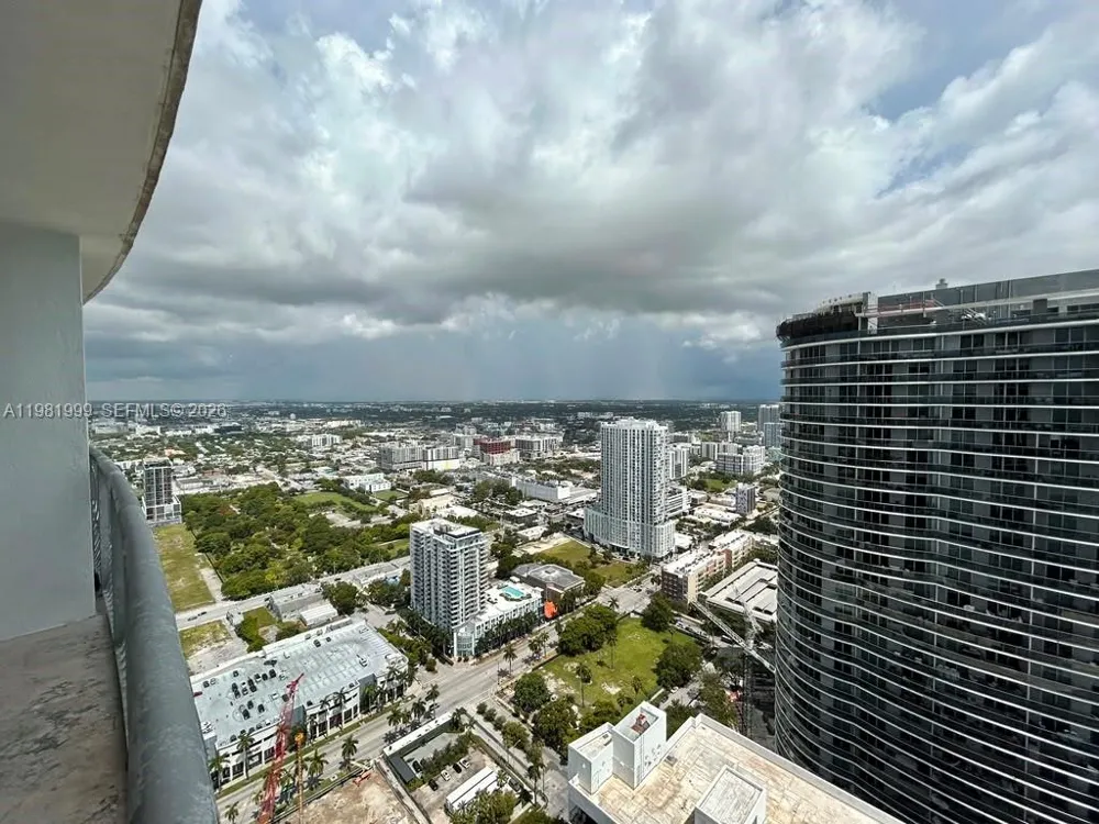 1750 Bayshore Dr #5307 Miami, FL 33132