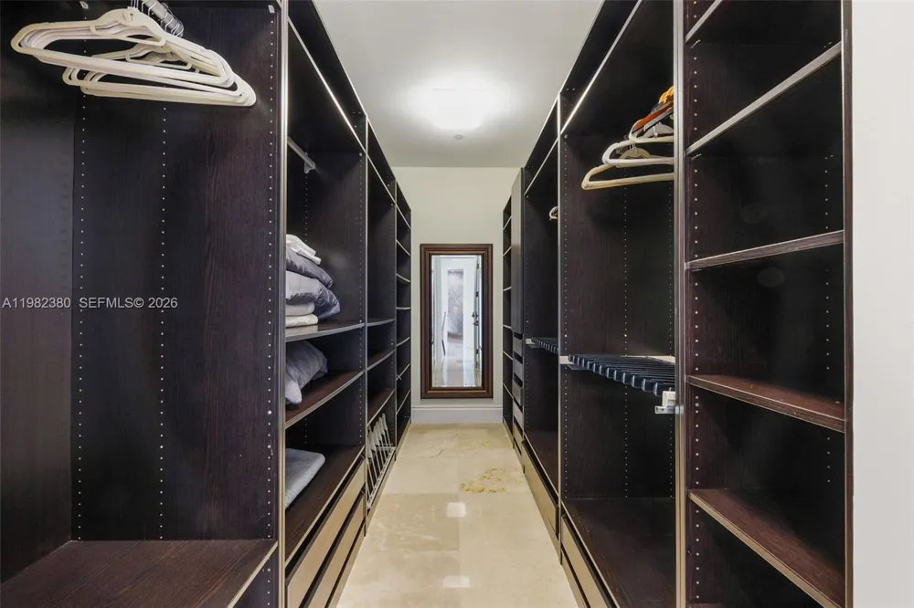 10295 Collins Ave #2203 Bal Harbour, FL 33154
