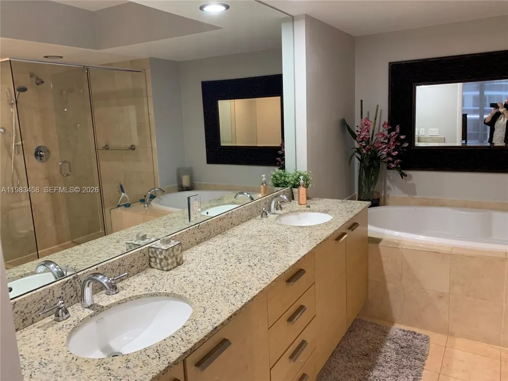 1830 S Ocean Dr #4006 Hallandale Beach, FL 33009