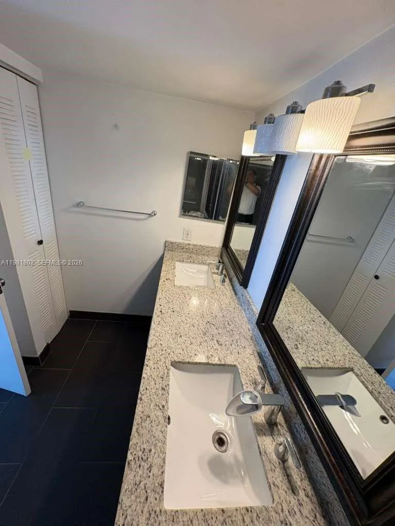 3300 NE 191st St #801 Aventura, FL 33180