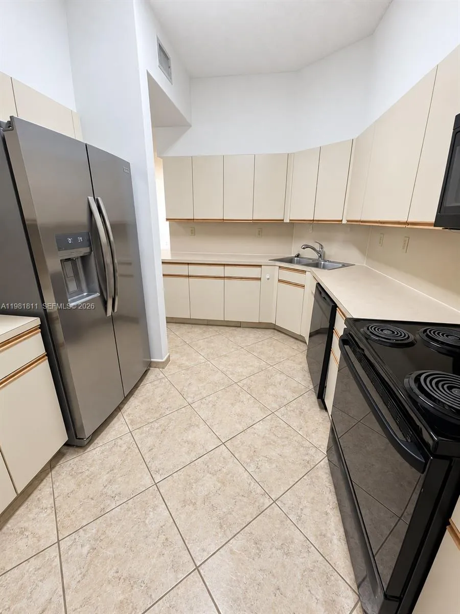 8816 Collins Ave #105 Surfside, FL 33154