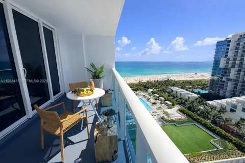 2301 Collins Ave #1501