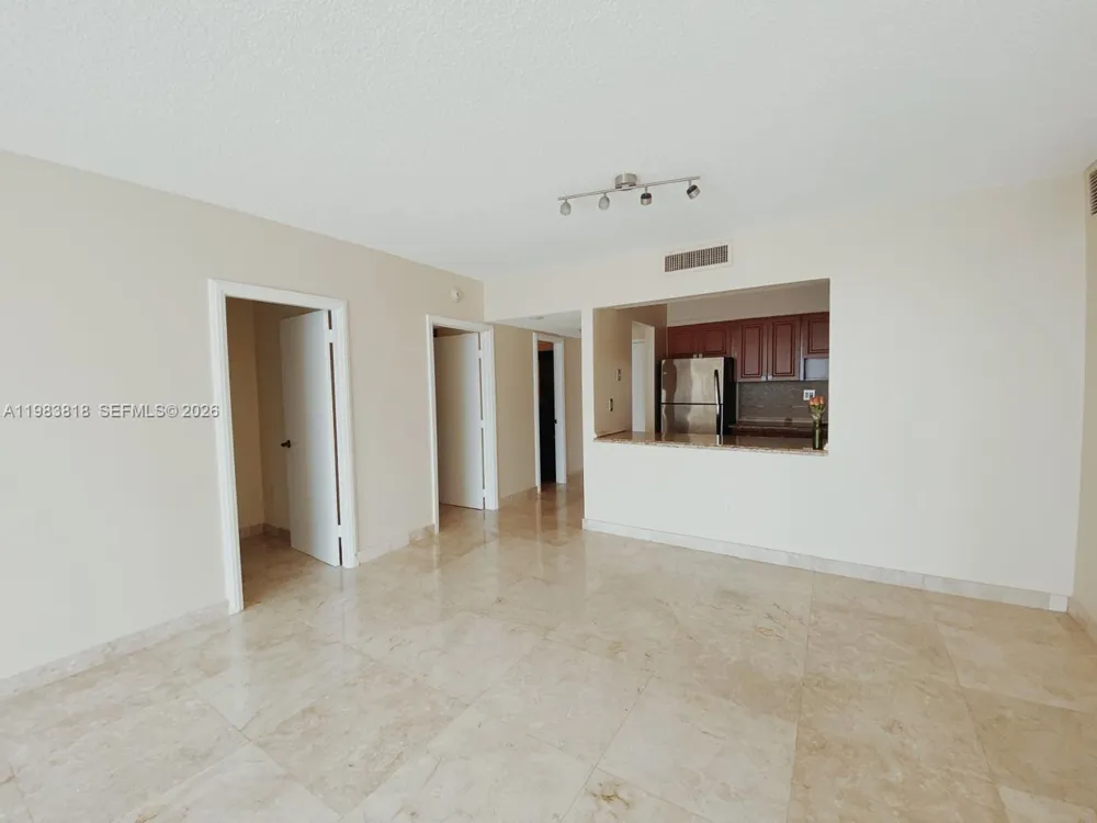 11111 Biscayne Blvd #8F Miami, FL 33181