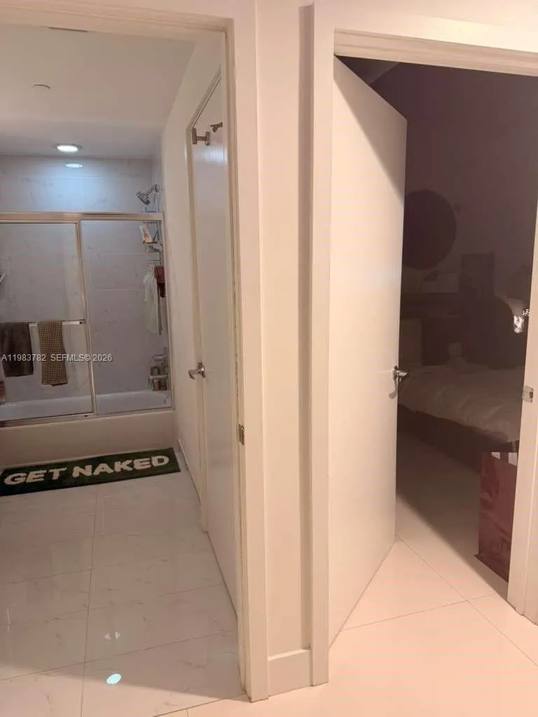 16385 BISCAYNE BLVD #303 Sunny Isles Beach, FL 33160