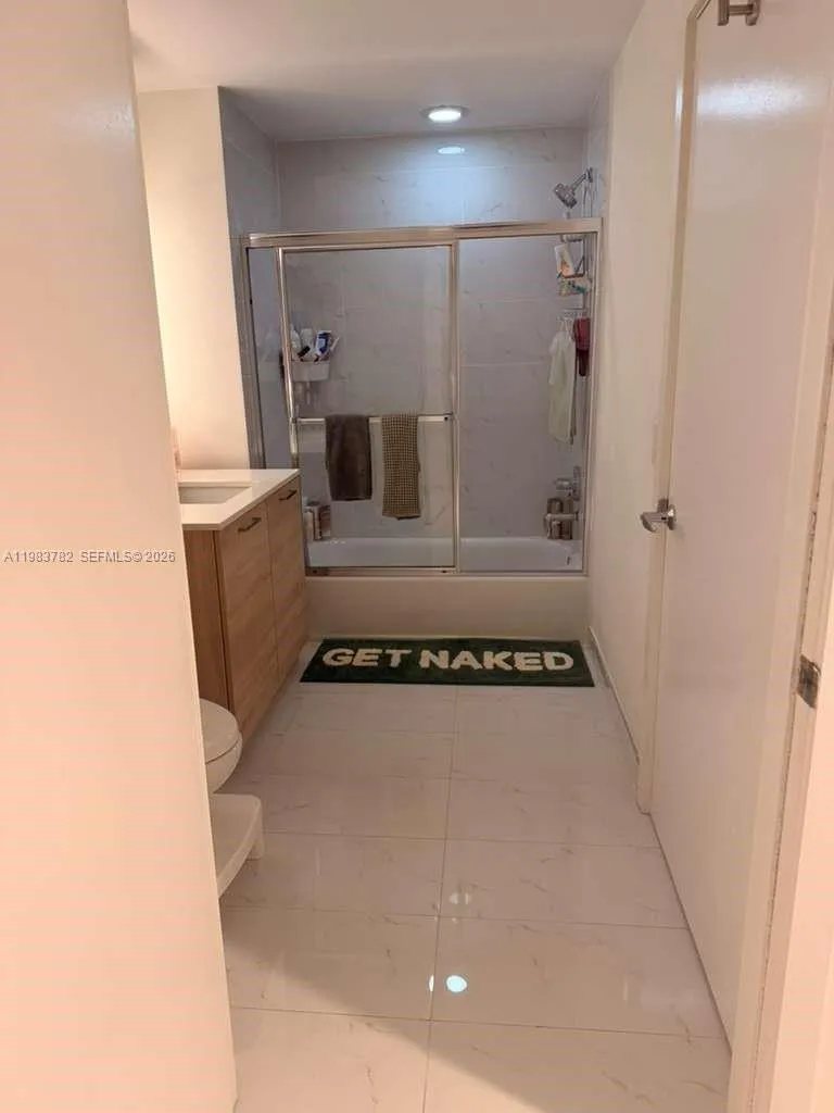 16385 BISCAYNE BLVD #303 Sunny Isles Beach, FL 33160
