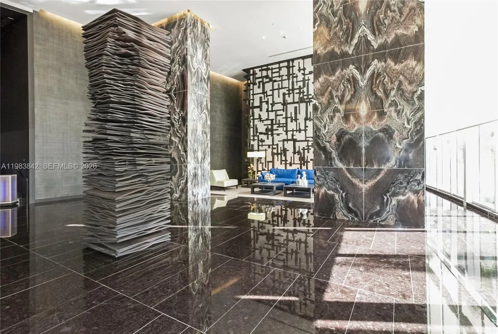 1800 S Ocean Dr #909 Hallandale Beach, FL 33009