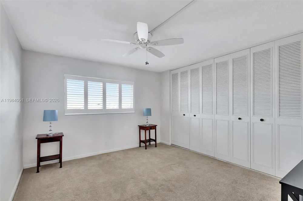 801 Lake Shore Dr #403 Lake Park, FL 33403