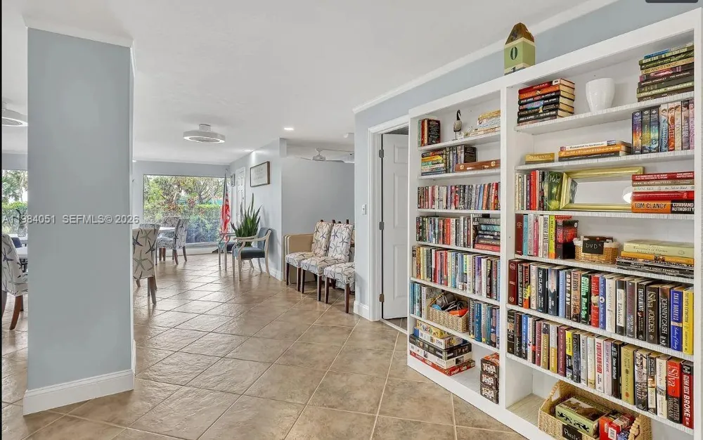 801 Lake Shore Dr #403 Lake Park, FL 33403
