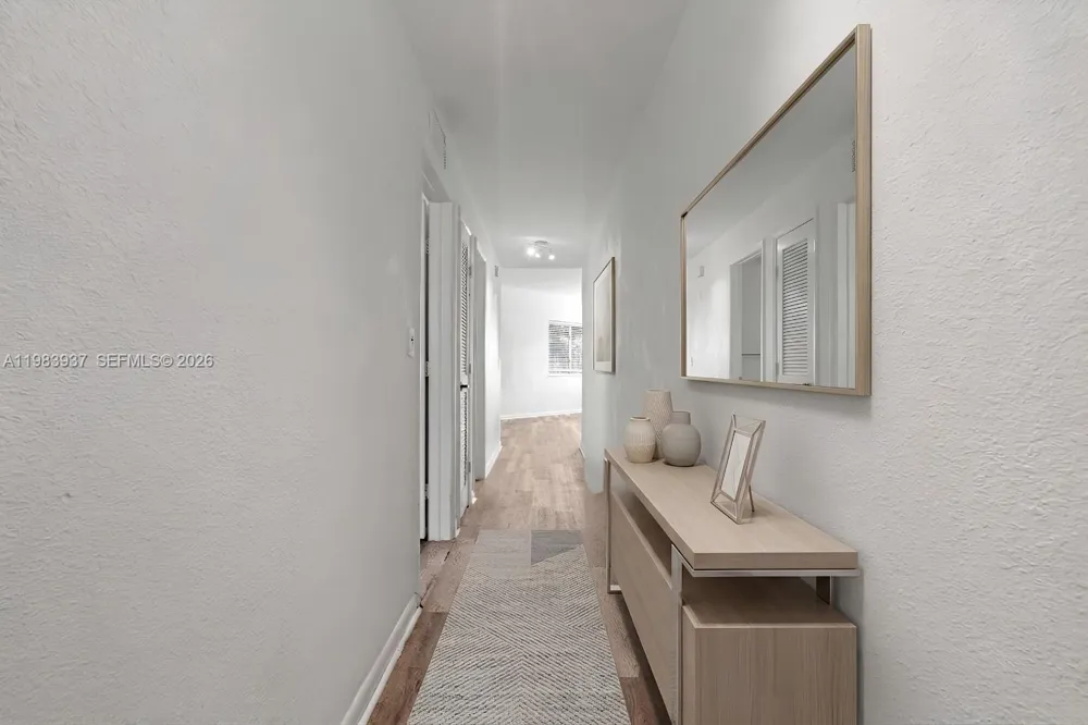 1185 Marseille Drive #202 Miami Beach, FL 33141