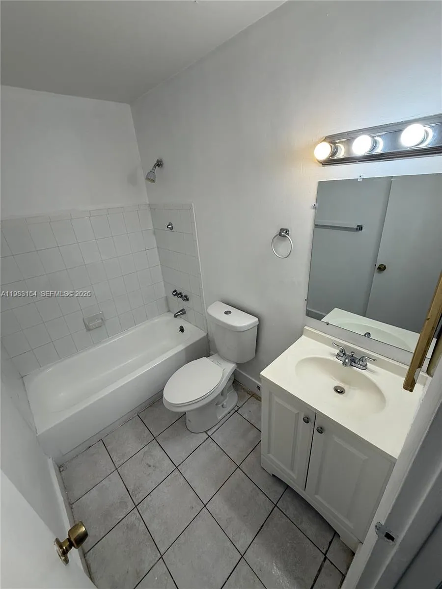 251 NW 177th St #A-218 Miami Gardens, FL 33169