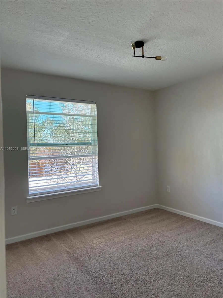 1001 LA MIRADA Kissimmee, FL 34744