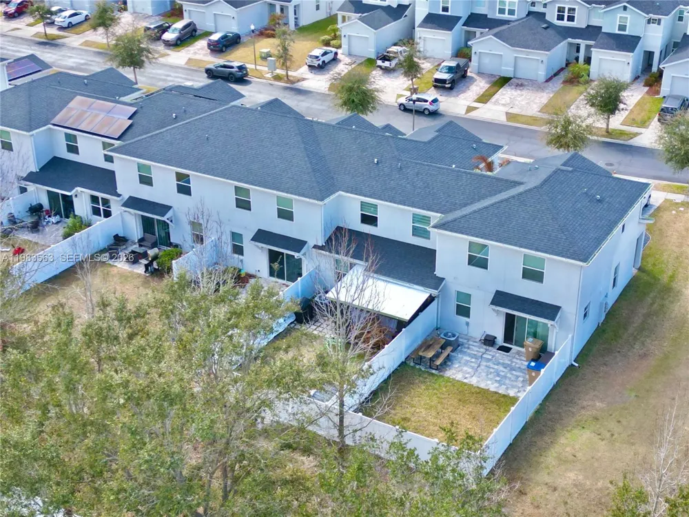 1001 LA MIRADA Kissimmee, FL 34744