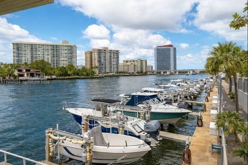 1985 S Ocean Dr #21K Hallandale Beach, FL 33009