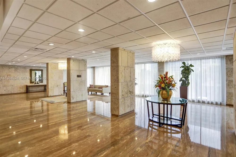 1985 S Ocean Dr #21K Hallandale Beach, FL 33009