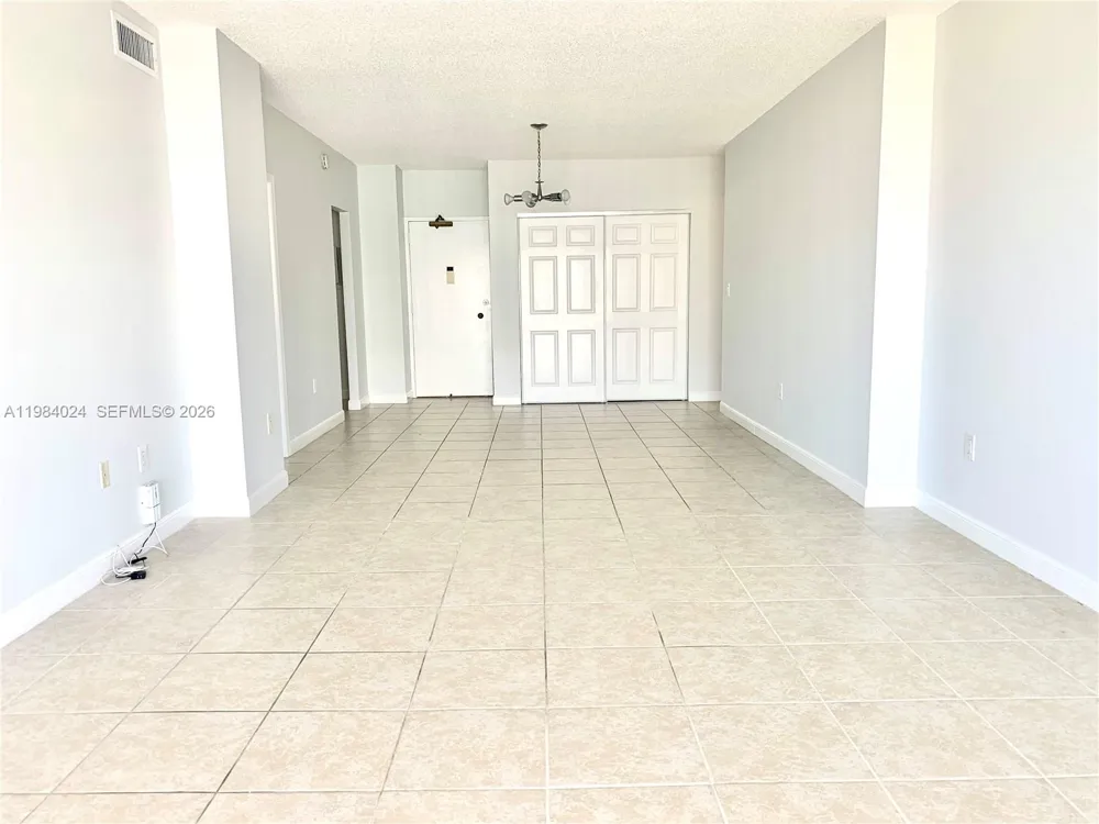 1985 S Ocean Dr #21K Hallandale Beach, FL 33009