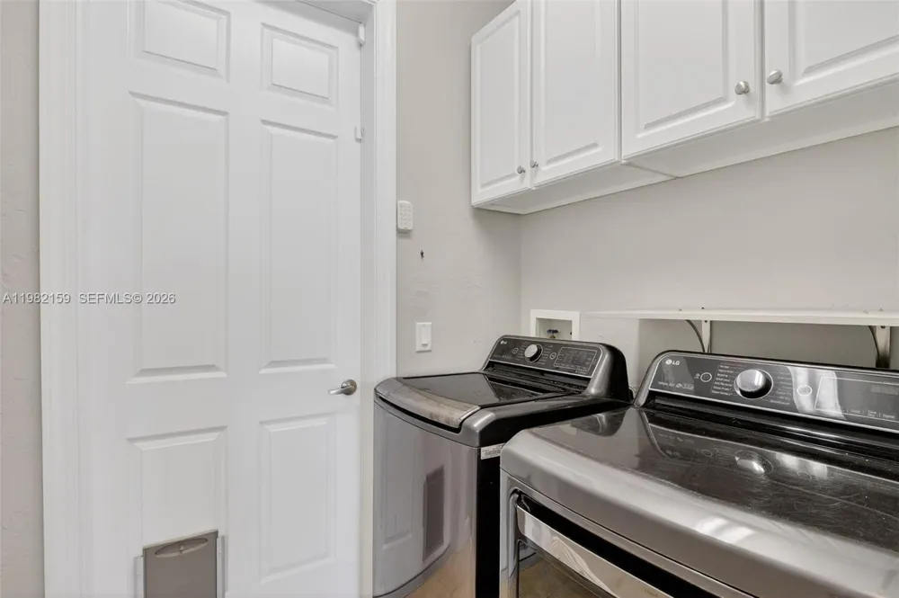 1414 NE 2nd Ter Cape Coral, FL 33909