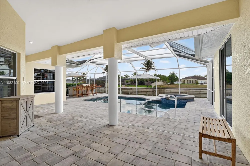 1414 NE 2nd Ter Cape Coral, FL 33909