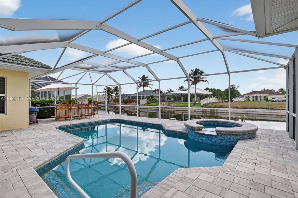 1414 NE 2nd Ter Cape Coral, FL 33909