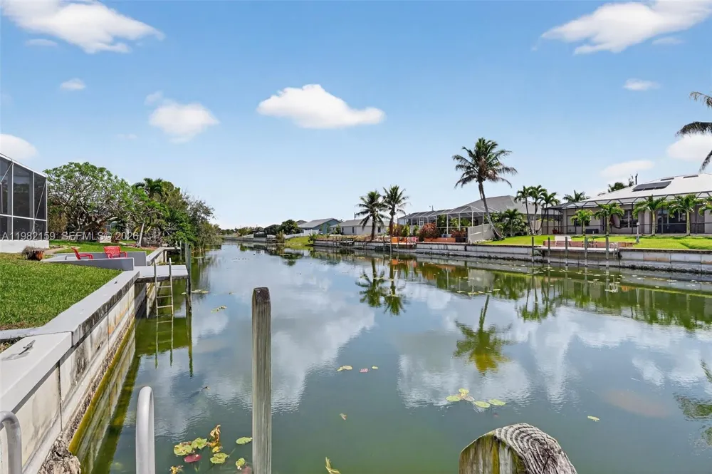1414 NE 2nd Ter Cape Coral, FL 33909