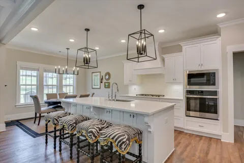 105 Ashland Drive