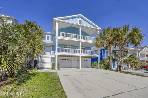 413 Fort Fisher Boulevard