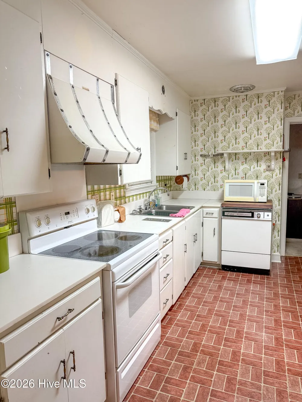 703 W 27th Street Lumberton, NC 28358