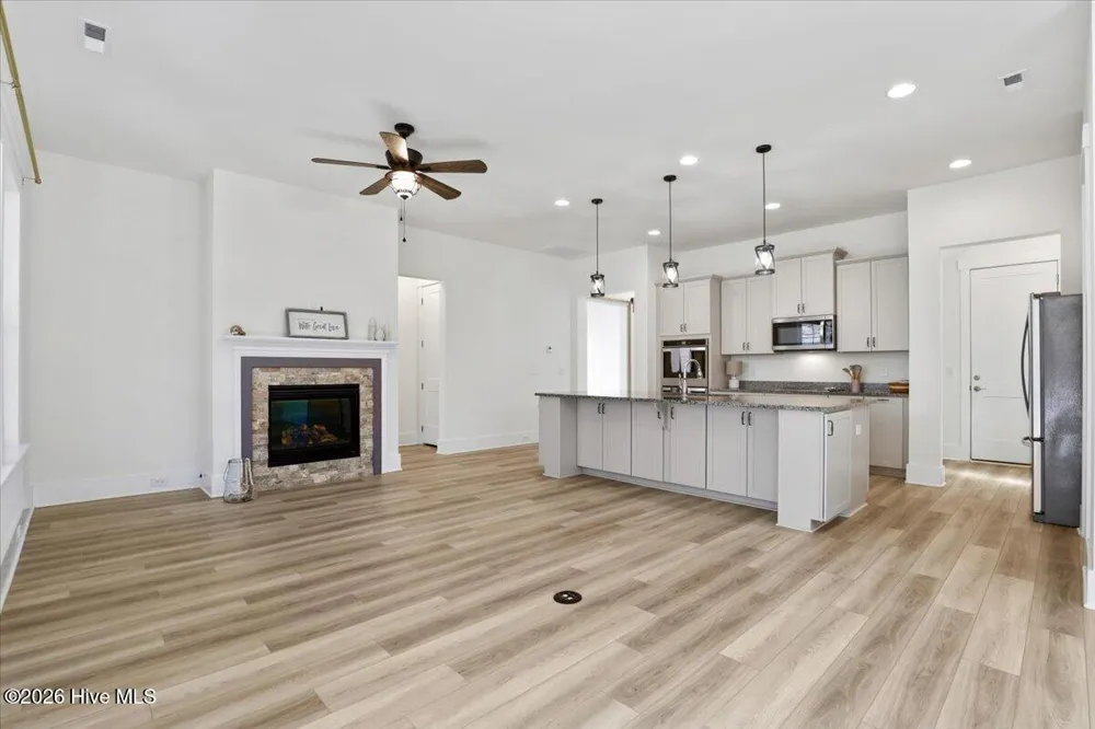 93 Lighthaven Lane Clayton, NC 27527
